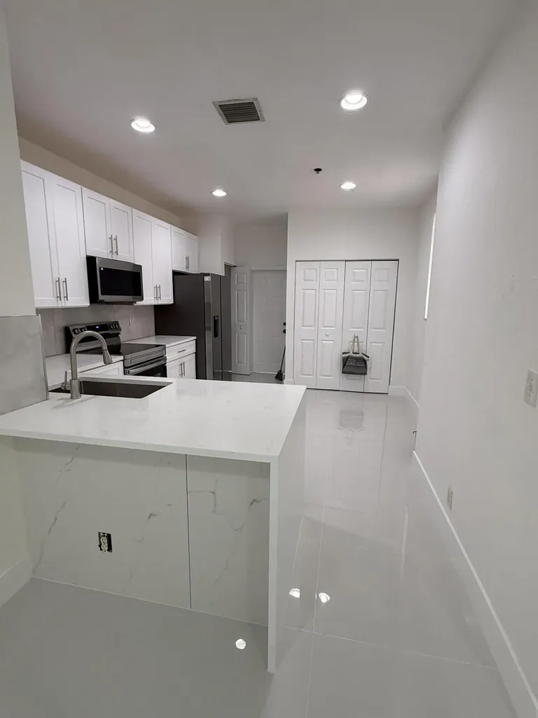 3906 Cherry Lane Weston FL 33332