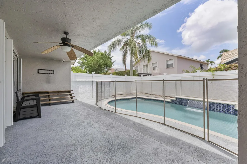 18242 Blue Lake Way Boca Raton FL 33498