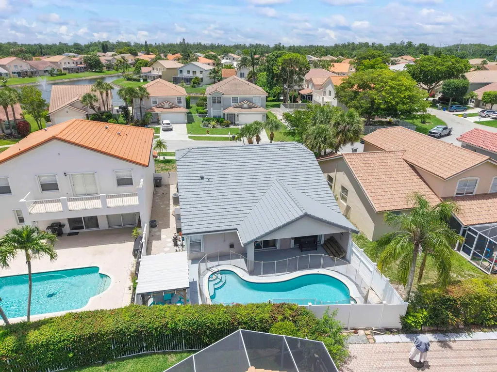 18242 Blue Lake Way Boca Raton FL 33498