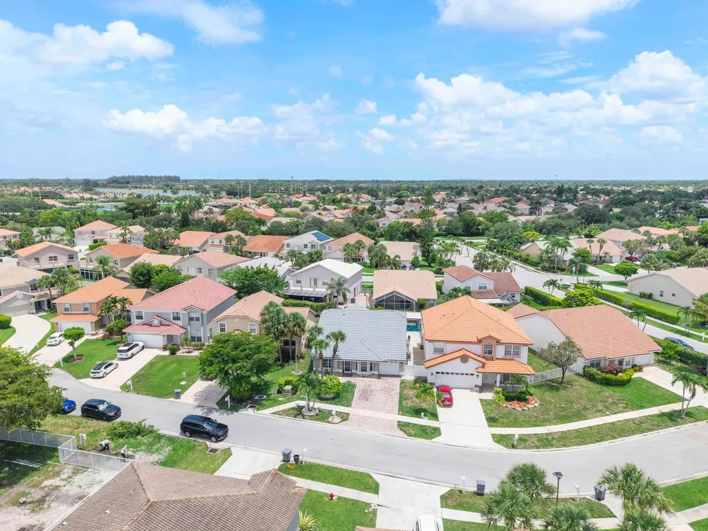 18242 Blue Lake Way Boca Raton FL 33498