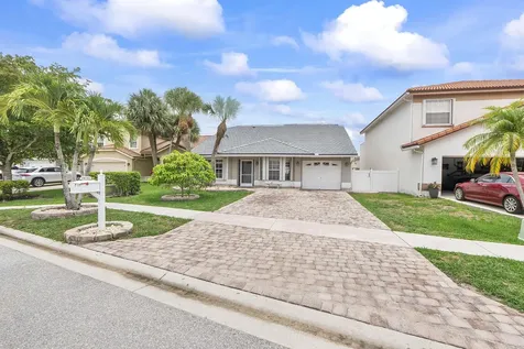 18242 Blue Lake Way Boca Raton FL 33498