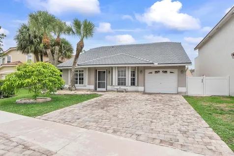 18242 Blue Lake Way Boca Raton FL 33498