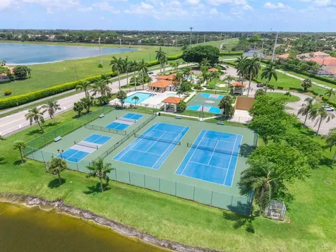 18242 Blue Lake Way Boca Raton FL 33498