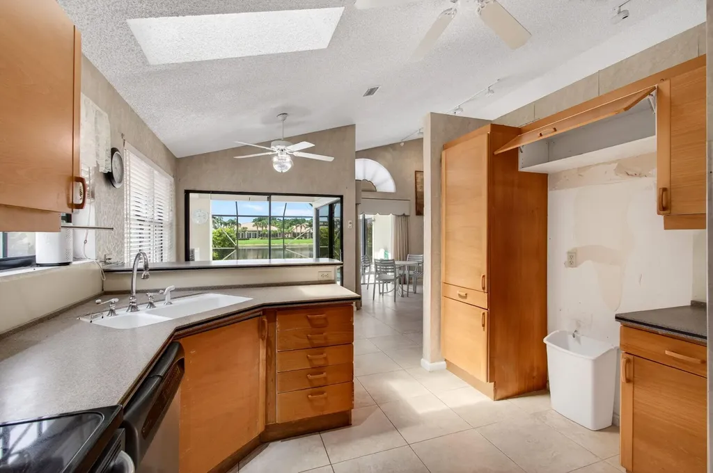 7004 Bitterbush Place Boynton Beach FL 33472