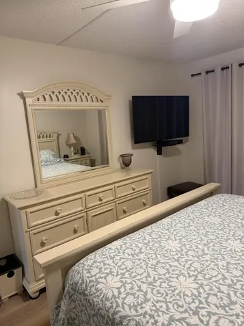 3037 Cornwall B Boca Raton FL 33434