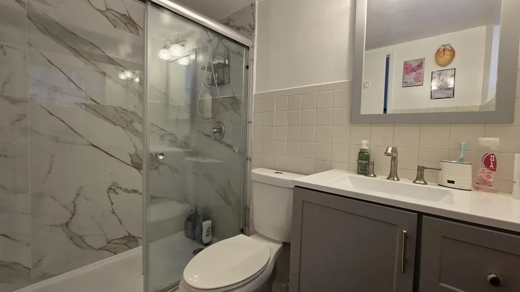 1200 Tallwood Avenue Hollywood FL 33021