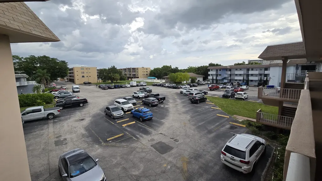 1200 Tallwood Avenue Hollywood FL 33021