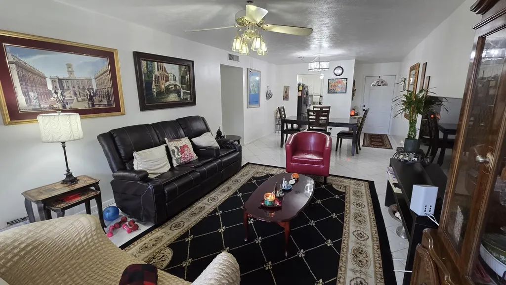 1200 Tallwood Avenue Hollywood FL 33021