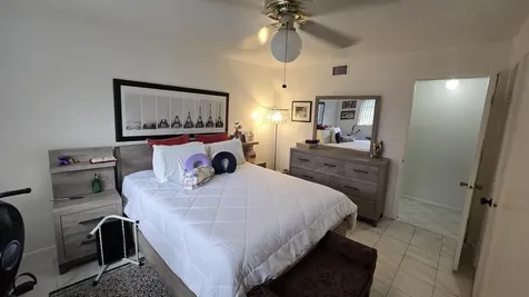 1200 Tallwood Avenue Hollywood FL 33021