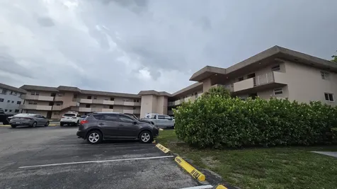 1200 Tallwood Avenue Hollywood FL 33021