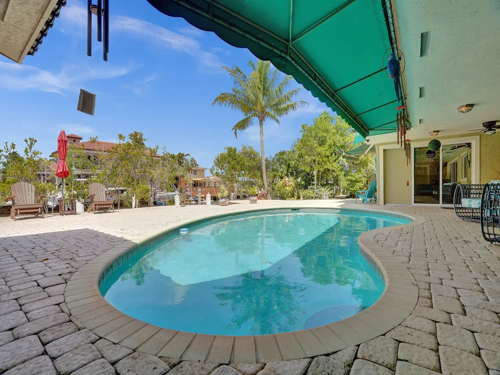 3811 NE 26th Avenue Lighthouse Point FL 33064