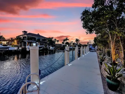 3811 NE 26th Avenue Lighthouse Point FL 33064