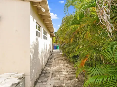 500 NW 120th Street Miami FL 33168