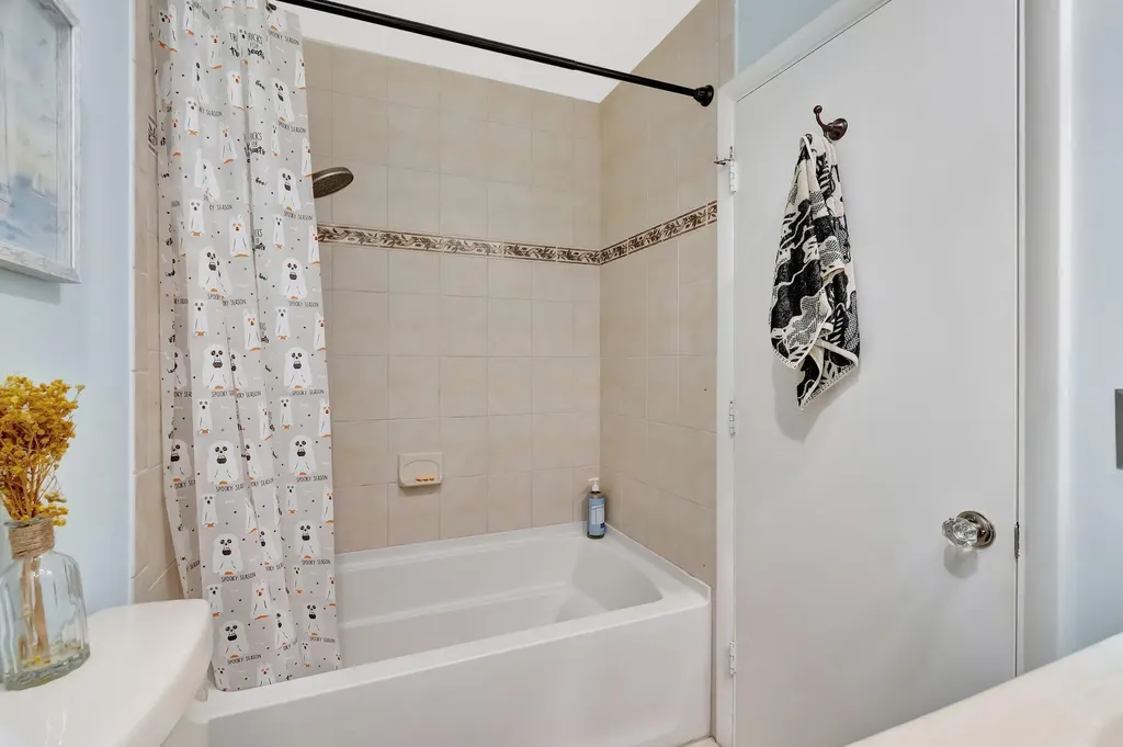 732 NE 12th Terrace Boynton Beach FL 33435
