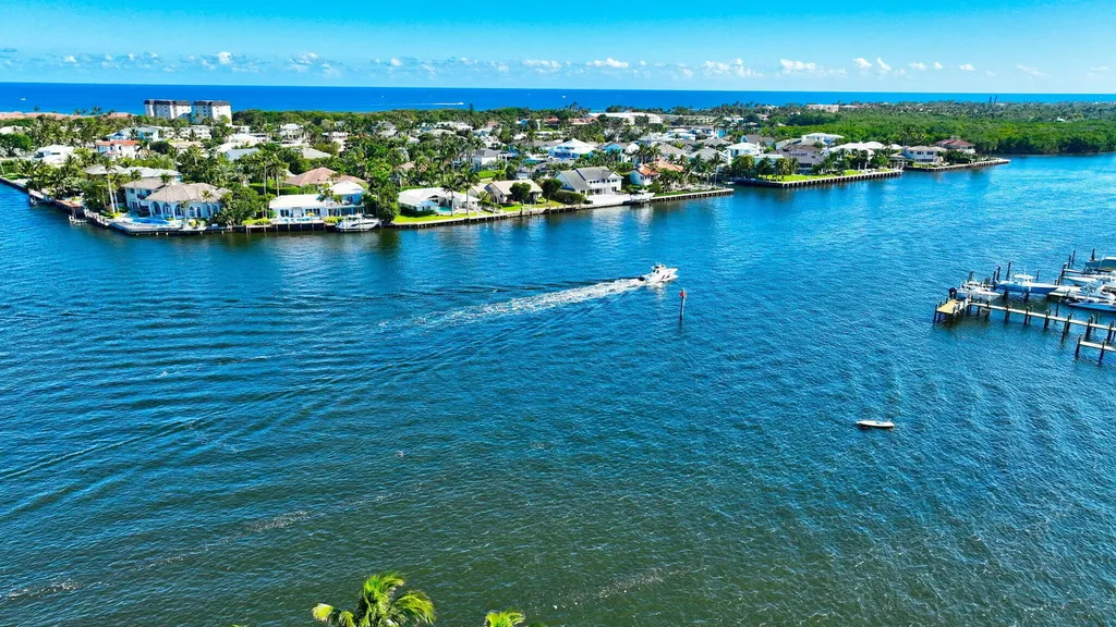 732 NE 12th Terrace Boynton Beach FL 33435