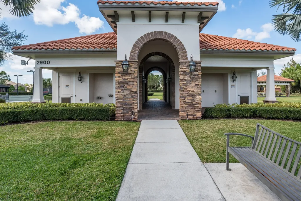 4127 Siena Circle Wellington FL 33414