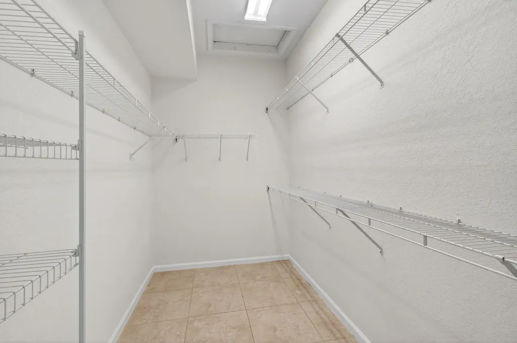9635 Sandpiper Shores Way West Palm Beach FL 33411