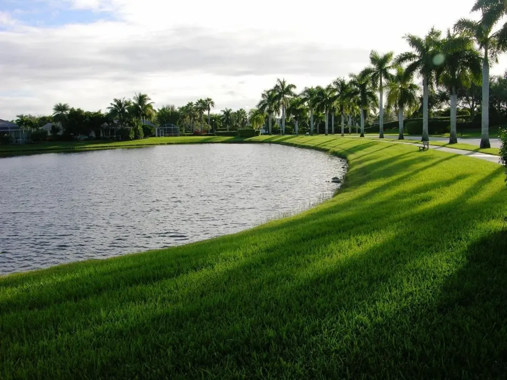 9635 Sandpiper Shores Way West Palm Beach FL 33411