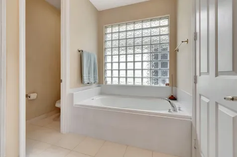 9635 Sandpiper Shores Way West Palm Beach FL 33411