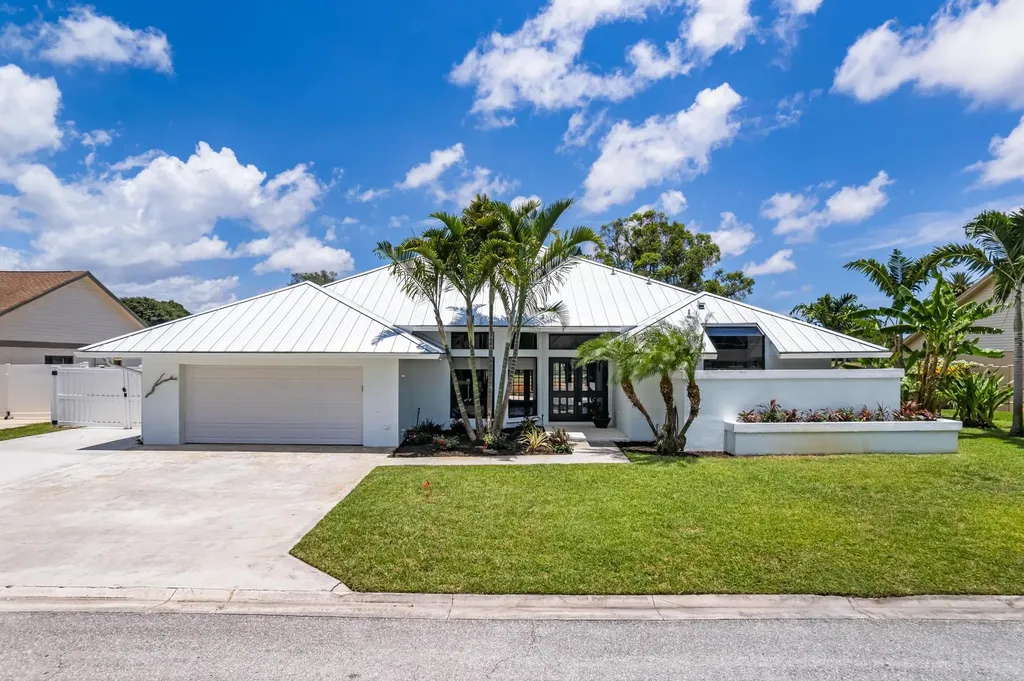 4227 Fox Trace Boynton Beach FL 33436