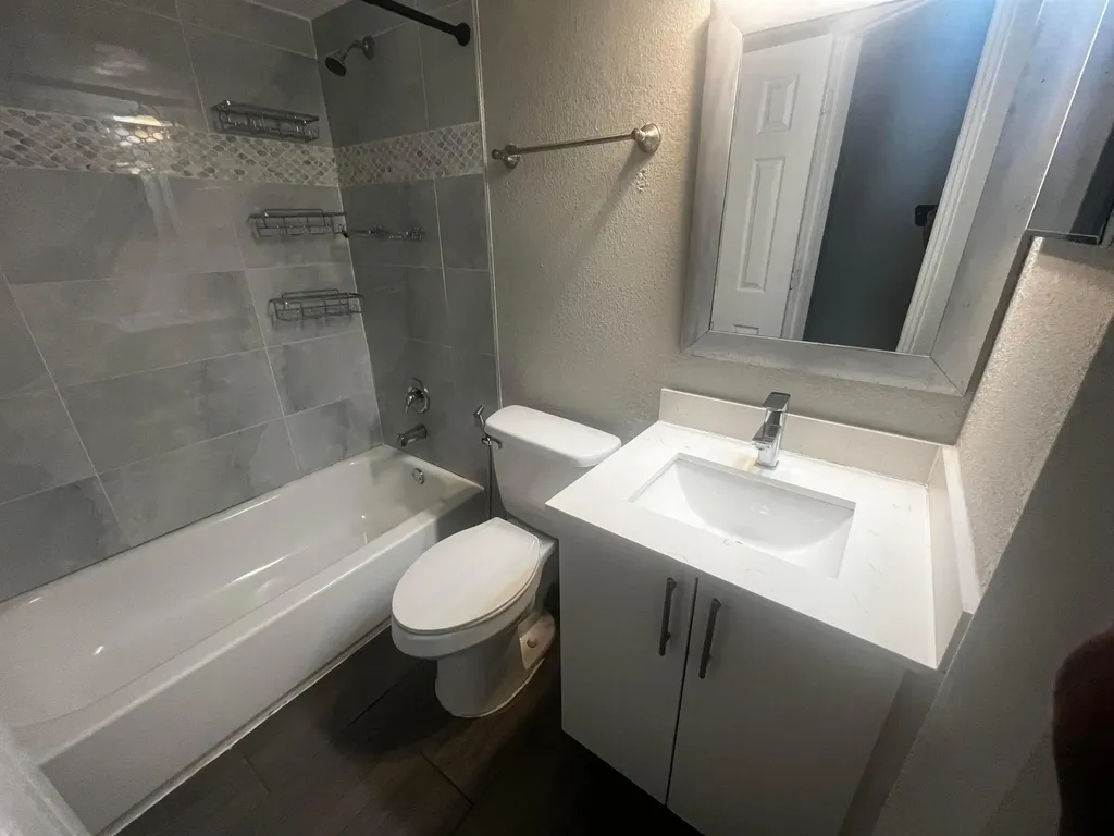 3901 36th Court West Palm Beach FL 33407