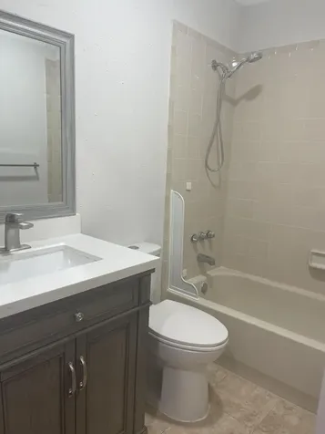 19823 NW 64th Place Hialeah FL 33015