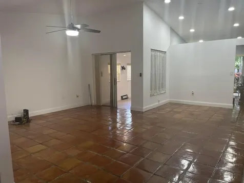 19823 NW 64th Place Hialeah FL 33015