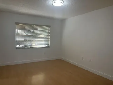 19823 NW 64th Place Hialeah FL 33015