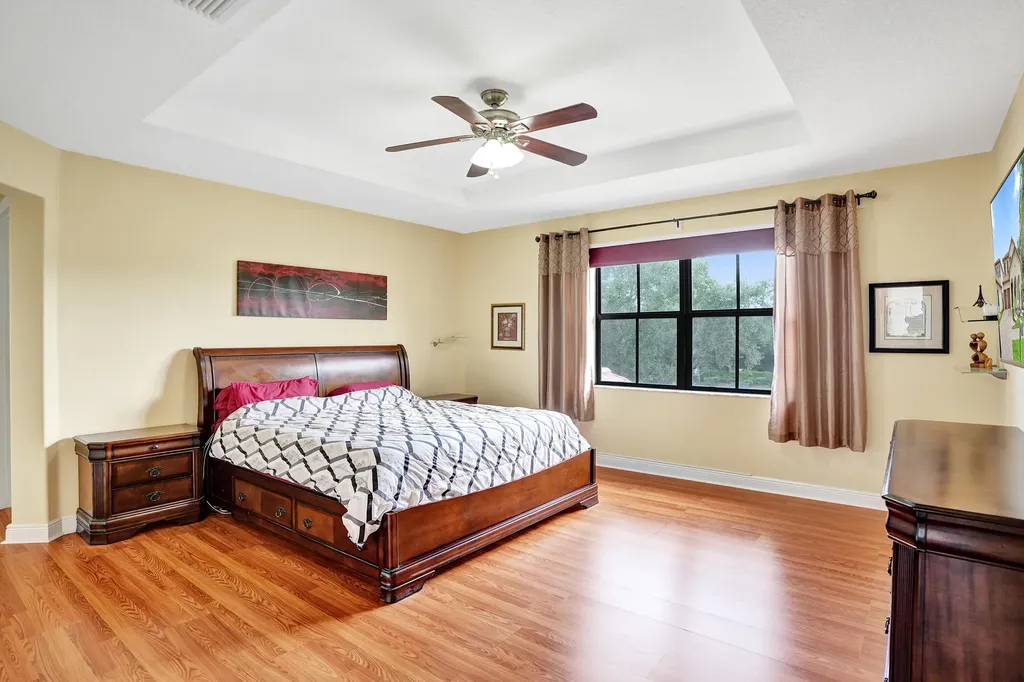 8541 NW 38th Street Cooper City FL 33024