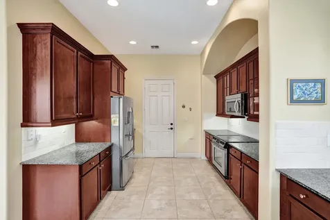 8541 NW 38th Street Cooper City FL 33024