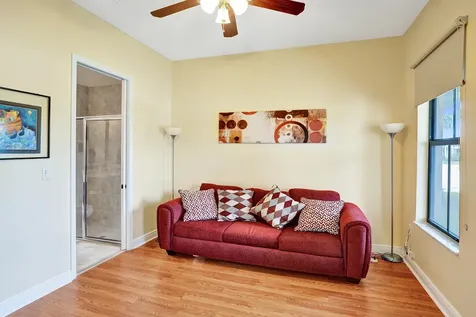 8541 NW 38th Street Cooper City FL 33024