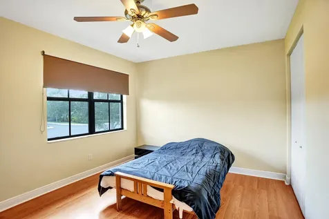 8541 NW 38th Street Cooper City FL 33024