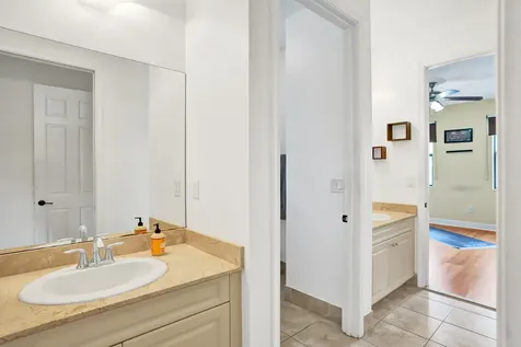 8541 NW 38th Street Cooper City FL 33024