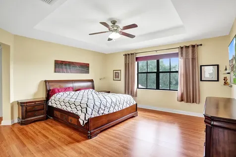 8541 NW 38th Street Cooper City FL 33024