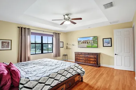 8541 NW 38th Street Cooper City FL 33024