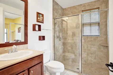 8541 NW 38th Street Cooper City FL 33024