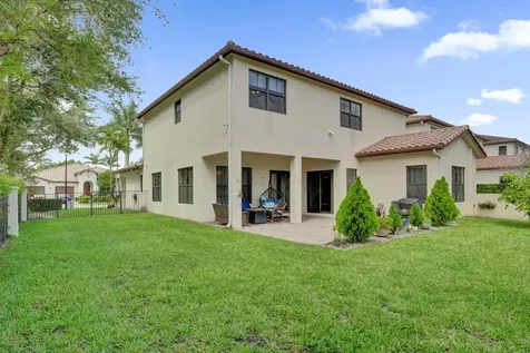 8541 NW 38th Street Cooper City FL 33024