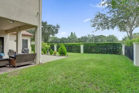 8541 NW 38th Street Cooper City FL 33024