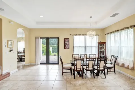8541 NW 38th Street Cooper City FL 33024