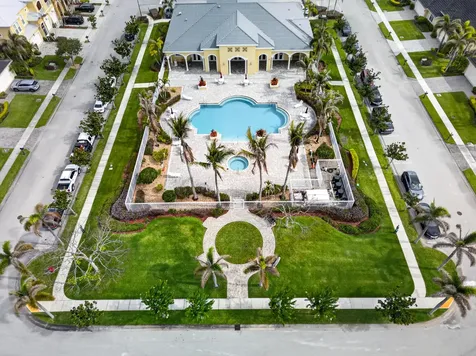 6109 NW Regent Street Port St Lucie FL 34983