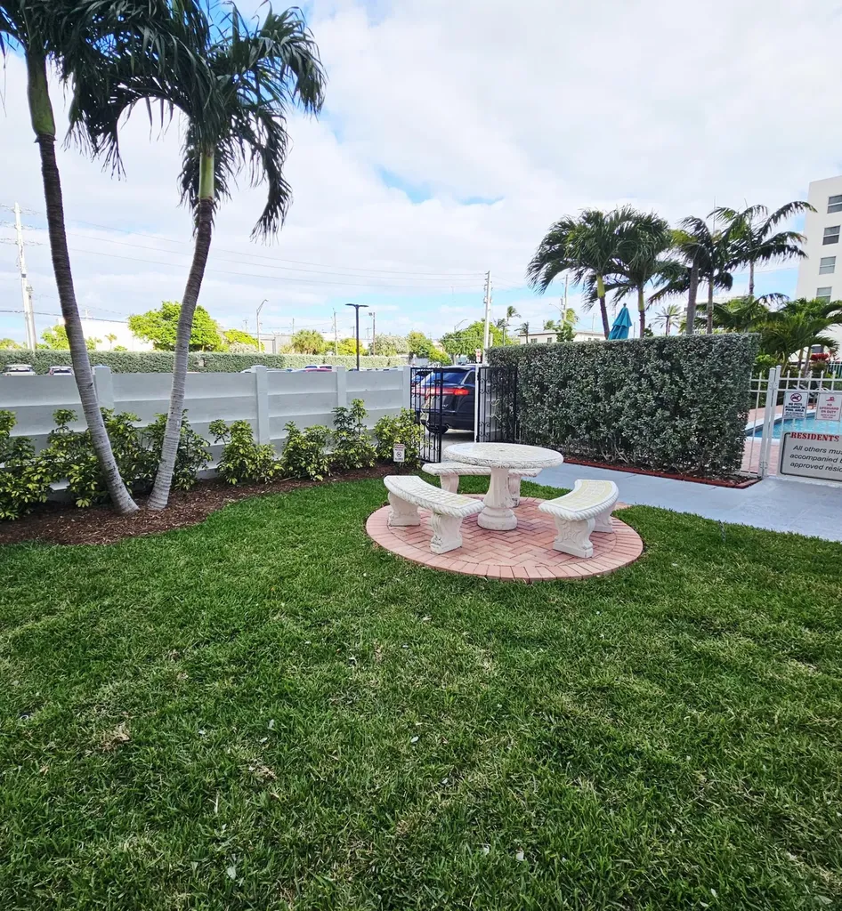 200 S Birch Road Fort Lauderdale FL 33316