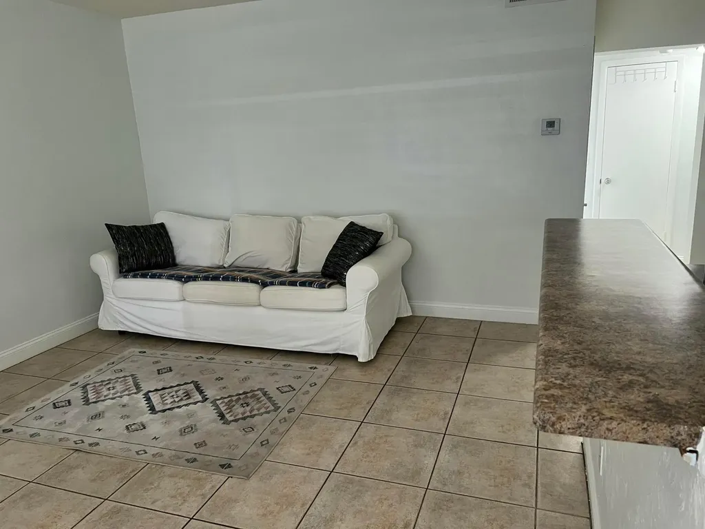2200 S Ocean Drive Hollywood FL 33019