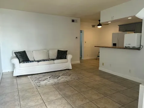 2200 S Ocean Drive Hollywood FL 33019