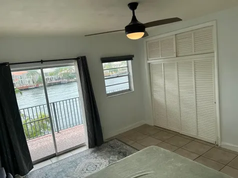 2200 S Ocean Drive Hollywood FL 33019