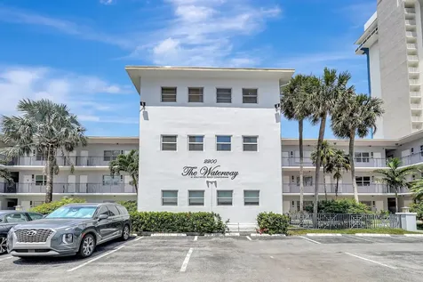 2200 S Ocean Drive Hollywood FL 33019
