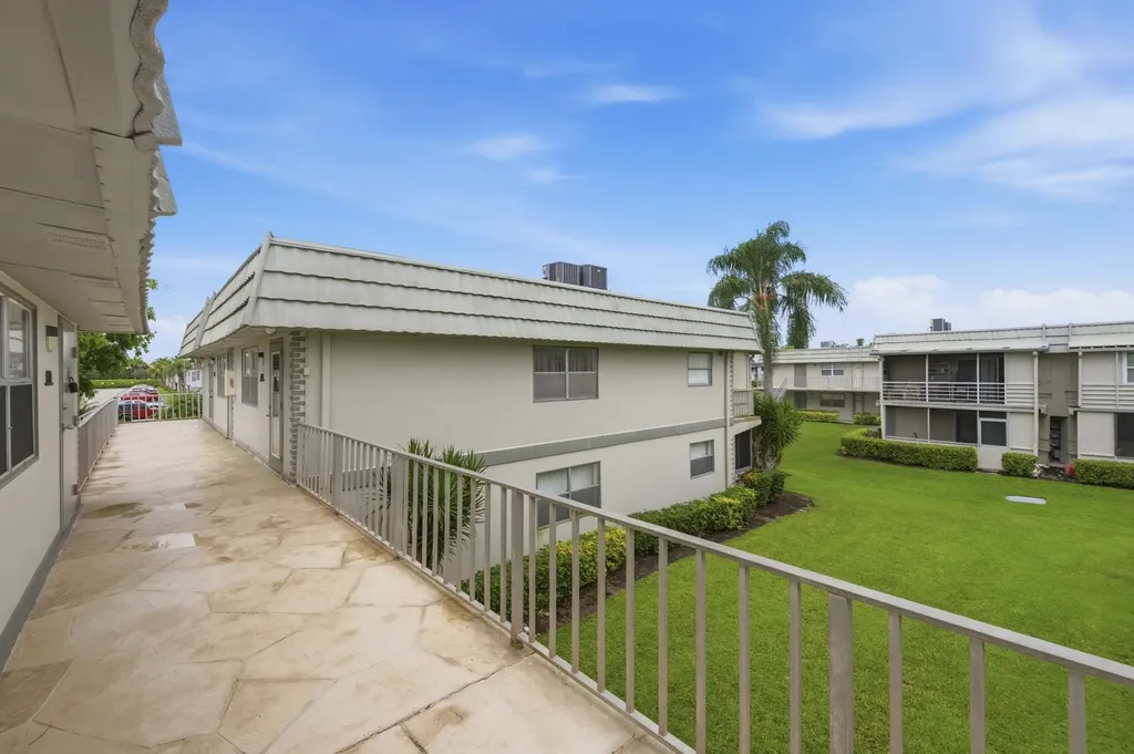 670 N Monaco Court Delray Beach FL 33446