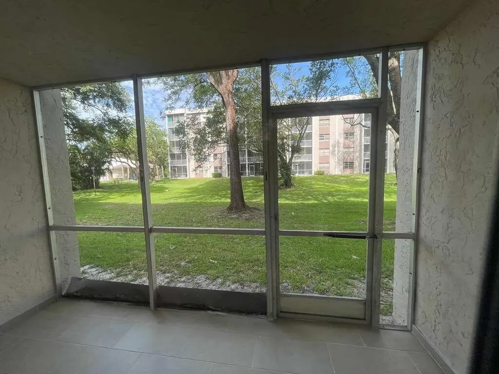 1200 NW 87th Avenue Coral Springs FL 33071
