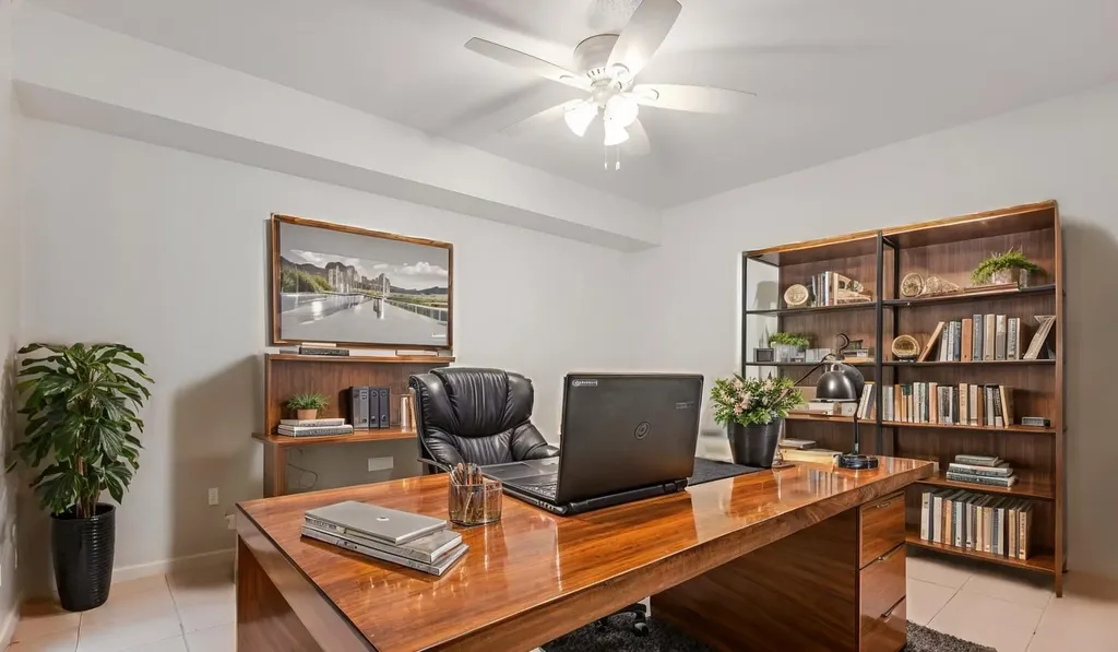 121 1st Lane Palm Beach Gardens FL 33418