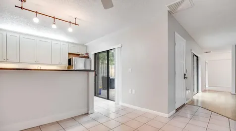 121 1st Lane Palm Beach Gardens FL 33418