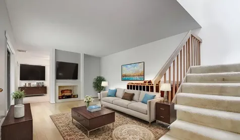 121 1st Lane Palm Beach Gardens FL 33418